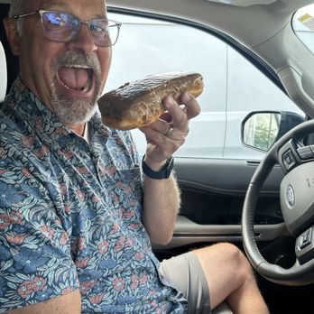 Legendary Doughnuts - Humongous delicious maple bars! - Donuts Near Me - Issaquah, Washington Legendary Doughnuts - Humongous delicious maple bars! - Donuts Near Me - Issaquah, Washington