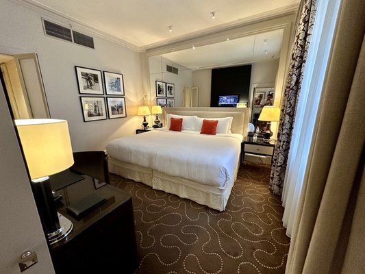 Prince de Galles, a Luxury Collection Hotel, Paris by null