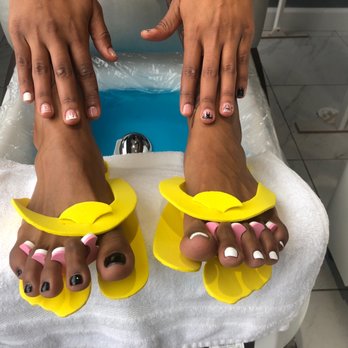Q’s Nails 2 - Nail Salons Near Me - New Carrollton, Maryland