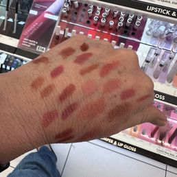 My quest for a perfect everyday shade. My quest for a perfect everyday shade.