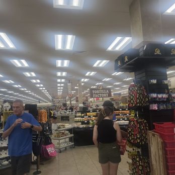 Buc-ee’s - Gas Stations Near Me - Florence, South Carolina Buc-ee’s - Gas Stations Near Me - Florence, South Carolina