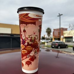 Ume Tea - Taste good milk tea  with so cute  surprise soft gift inside cup keychain