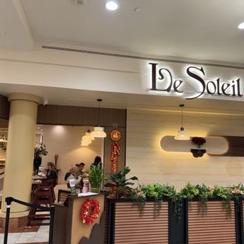 Le Soleil - Stonestown - Vietnamese Near Me - San Francisco, California