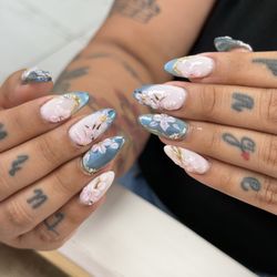 Swizzy Beauty Bar