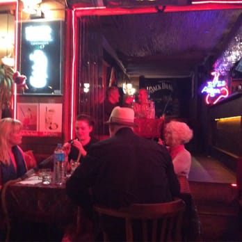 Shadow Cafe Bar Restaurant - Great food, music, atmosphere, and friendly staff. What's there not to like? - Turkish Near Me - Istanbul, 34