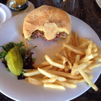Inlet Cafe - Seafood Near Me - Highlands, New Jersey