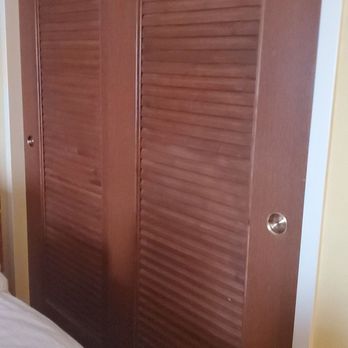Courtyard by Marriott Madison East - Big closet. Good if you need to hang things or have a lot of luggage. Would be a decent hotel for a wedding reception - Hotels Near Me - Madison, Wisconsin