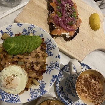 {petite} maman - Papa's Breakfast Bowl - Bakeries Near Me - New York, New York