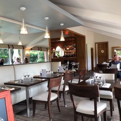 Le Club House - Dining and bar