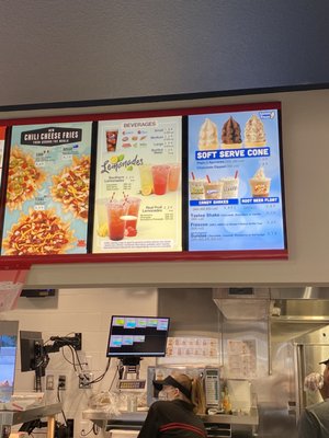 Wienerschnitzel by null