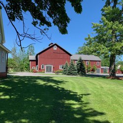 Eves Carriage Barn - The beautiful barn