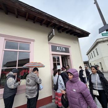 ALTA Bakery & Cafe - Entrance - Cafes Near Me - Monterey, California ALTA Bakery & Cafe - Entrance - Cafes Near Me - Monterey, California