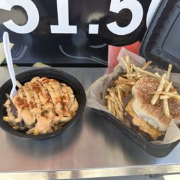 Classic Smash Cheeseburger