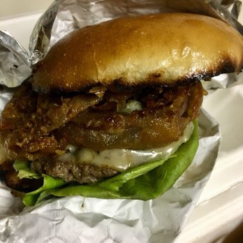 Molecular Munchies - BBQ bacon burger - Food Trucks Near Me Molecular Munchies - BBQ bacon burger - Food Trucks Near Me