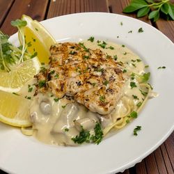 Chalet Restaurant & Bar - Chicken Regency of Linguini