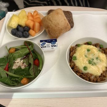 Finnair - Second meal before arrival - Airlines Near Me - Los Angeles, California Finnair - Second meal before arrival - Airlines Near Me - Los Angeles, California