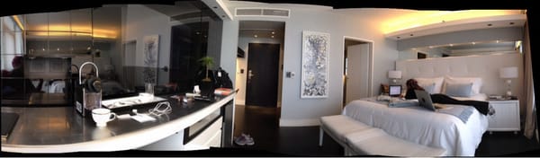1828 Smart Hotel by null