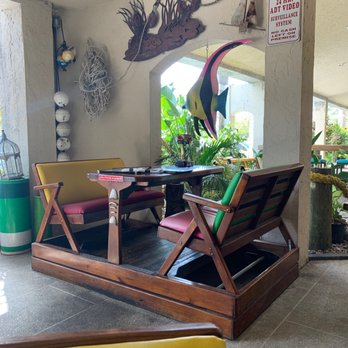 Muddy Waters - Outdoor booth - American Near Me - Deerfield Beach, Florida Muddy Waters - Outdoor booth - American Near Me - Deerfield Beach, Florida