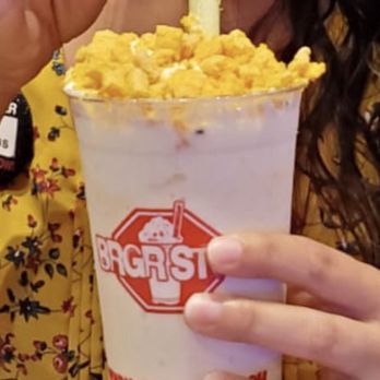 Brgr Stop - Captain crunch milkshake - American Near Me - Fort Lauderdale, Florida Brgr Stop - Captain crunch milkshake - American Near Me - Fort Lauderdale, Florida
