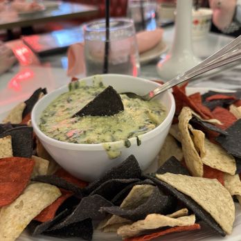 Sugar Factory Express - Spinach Artichoke Dip - Desserts Near Me - Bloomington, Minnesota
