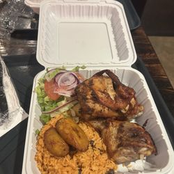 Tio G’s - Dominican Platter
