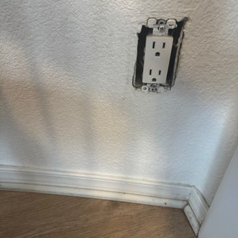 Crazy Horse Campgrounds - missing electrical plate, dirty baseboards - Campgrounds Near Me - Lake Havasu City, Arizona