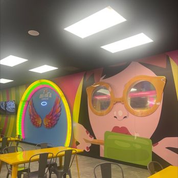 La Michoacana Plus - Selfie backdrop - Ice Cream & Frozen Yogurt Near Me - Chula Vista, California