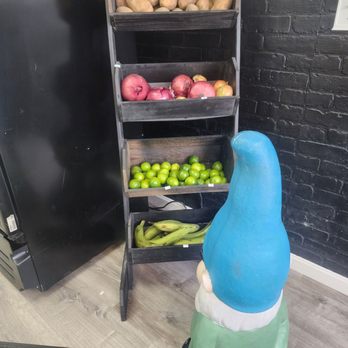 De Deli Diosa Grocery - Grocery Near Me - Albany, New York