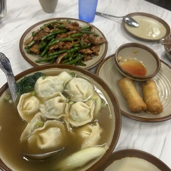 Lion Kitchen - String Beans with Beef, Wonton Soup - Chinese Near Me - San Francisco, California