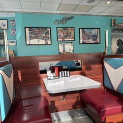 Darien Diner - Seating area in my favorite colors.