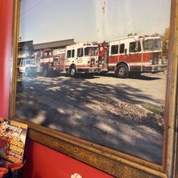 Applebee's Grill + Bar - Picture at the booth