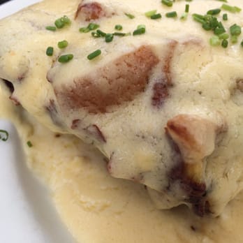 Blue's Egg + Bakery - Mushroom strata with bacon, fontina fonduta and hollandaise. - Breakfast & Brunch Near Me - Milwaukee, Wisconsin