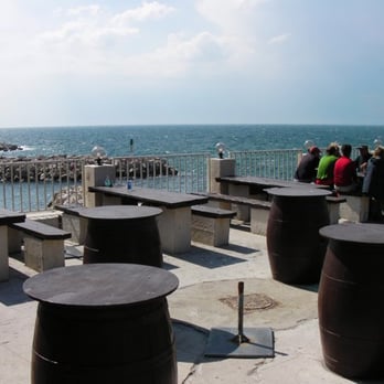 Le 20 000 Lieues - Pubs Near Me - Marseille, 13 Le 20 000 Lieues - Pubs Near Me - Marseille, 13