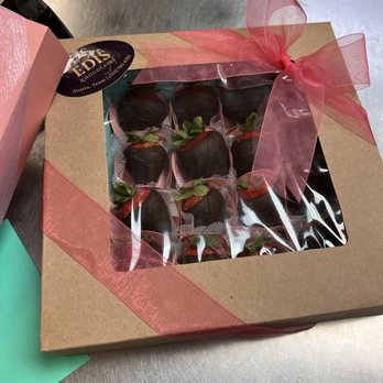 Edis Chocolates - Presentation! - Desserts Near Me - Austin, Texas Edis Chocolates - Presentation! - Desserts Near Me - Austin, Texas
