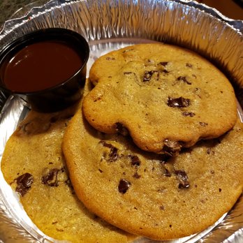 Buffalo Chophouse - Chocolate chip cookies with chocolate sauce - Steakhouses Near Me - Buffalo, New York Buffalo Chophouse - Chocolate chip cookies with chocolate sauce - Steakhouses Near Me - Buffalo, New York