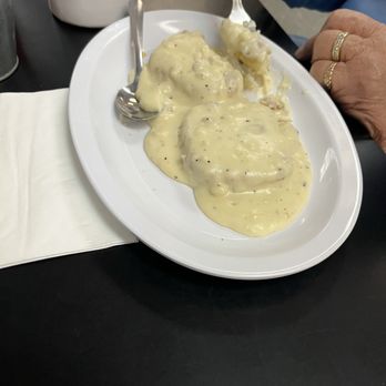 Plummers Family Restaurant - Biscuits and gravy - American Near Me - Seffner, Florida Plummers Family Restaurant - Biscuits and gravy - American Near Me - Seffner, Florida