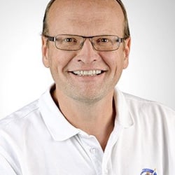 Dr. med. Andreas Bruckmeir - Dr. Andreas Bruckmeir
