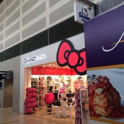 Located near gate A30