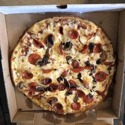 Gus's Carryout - Pepperoni & Mushroom Pizza