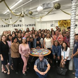 StudioPick - Team building art projects create a meaningful shared experience for your entire work force, staff or faculty . Larger facility available.