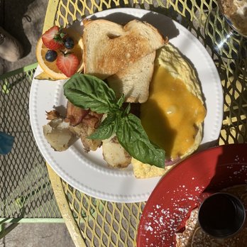 The Parkhouse Cafe - Omelet - American Near Me - Springdale, Utah