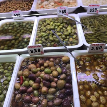 Mercat de Santa Caterina - Olives! Olives! - Farmers Market Near Me - Barcelona, B Mercat de Santa Caterina - Olives! Olives! - Farmers Market Near Me - Barcelona, B
