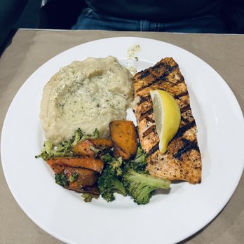 Tin Mill Brewing Company - Grilled Salmon - Breweries Near Me - Hermann, Missouri Tin Mill Brewing Company - Grilled Salmon - Breweries Near Me - Hermann, Missouri