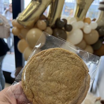 Badash Bakes - Yesterdays colors $2.50 - Bakeries Near Me - Pasadena, California