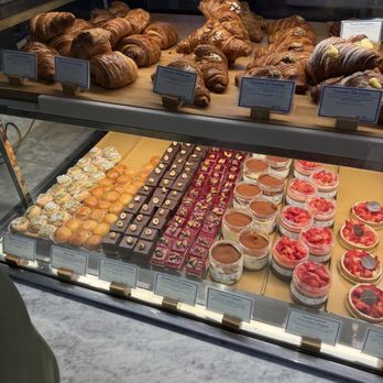 Eataly Caffè - Pastries - Cafes Near Me - New York, New York Eataly Caffè - Pastries - Cafes Near Me - New York, New York