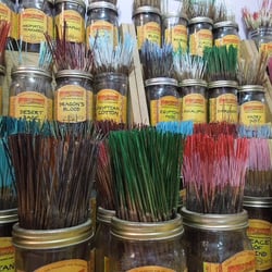 Import House - Selection