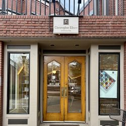 Christopher Elbow Chocolates - Entrance looks very elegant!