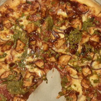That Pizza Place - Barbeque chicken pizza - Italian Near Me - Los Angeles, California That Pizza Place - Barbeque chicken pizza - Italian Near Me - Los Angeles, California
