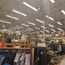 REI - #store