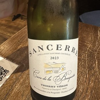Taylor Shellfish Oyster Bar - Suggested wine - Seafood Near Me - Seattle, Washington